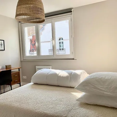 Spacious 65 M2 - Center - *