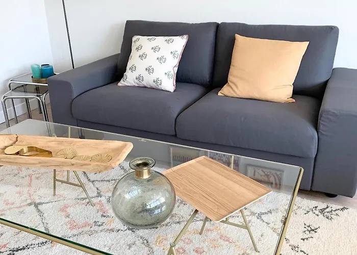 Spacious 65 M2 - Center -